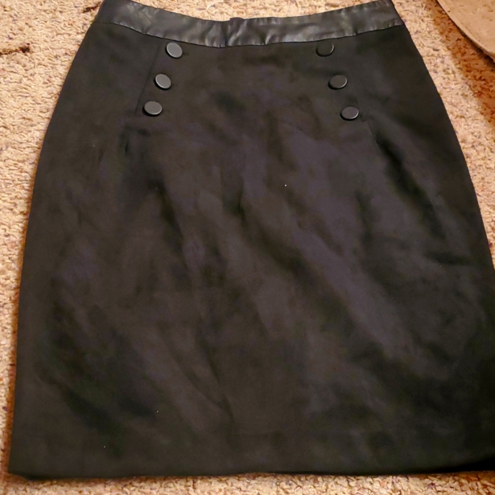 Pencil skirt